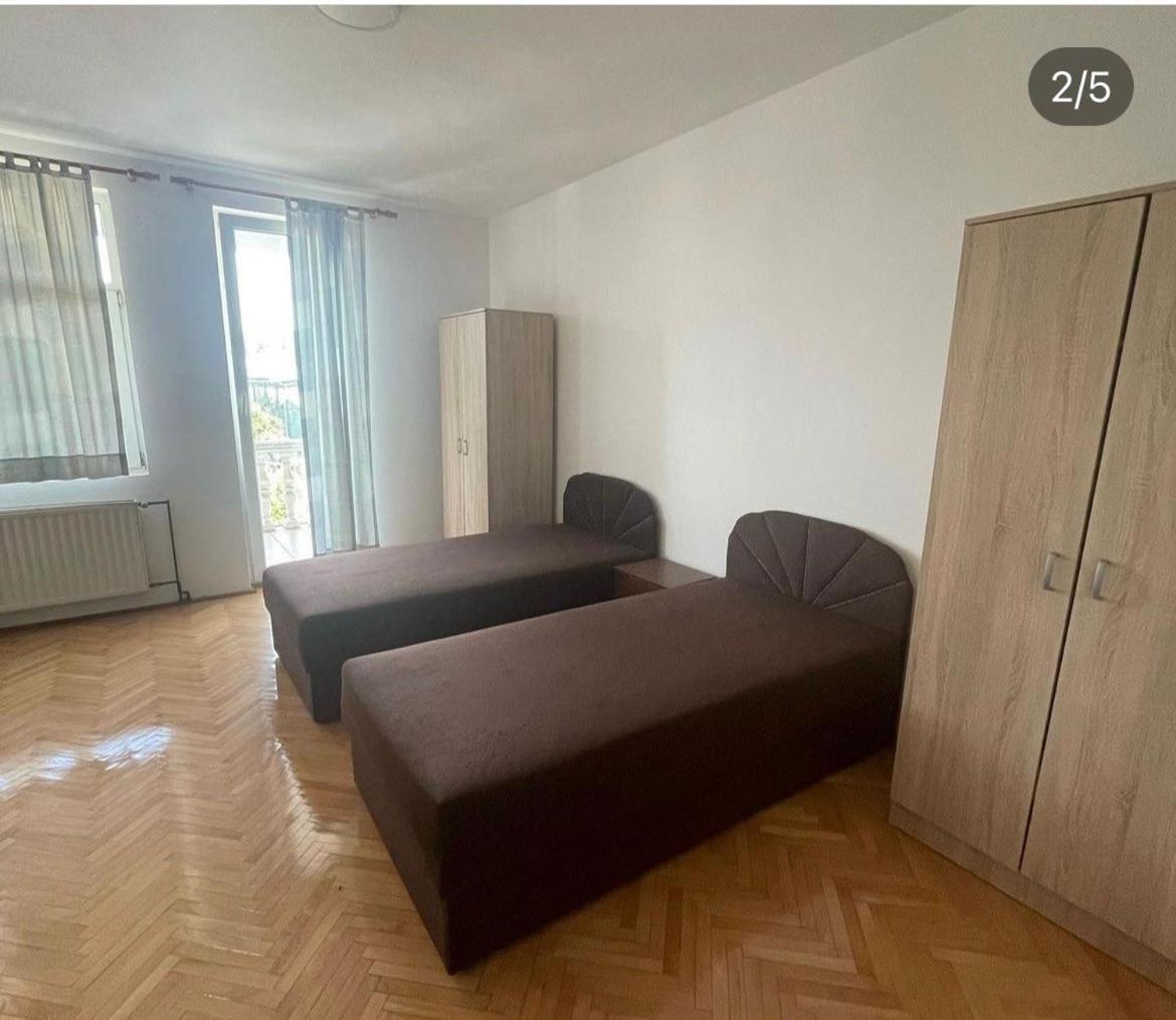 Villa Kuca Za Izdavanje
